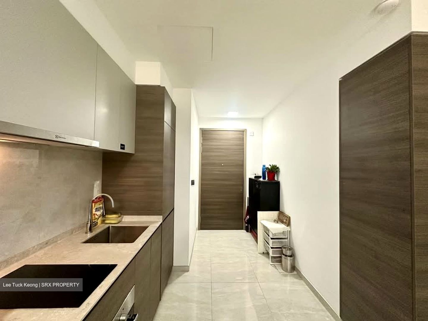 The Florence Residences (D19), Apartment #557095431